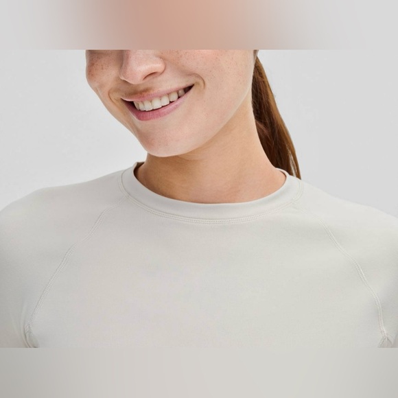 It’s Rulu Long Sleeve Top (NWT) Lululemon, size XS, color DoveGrey - Picture 7 of 11